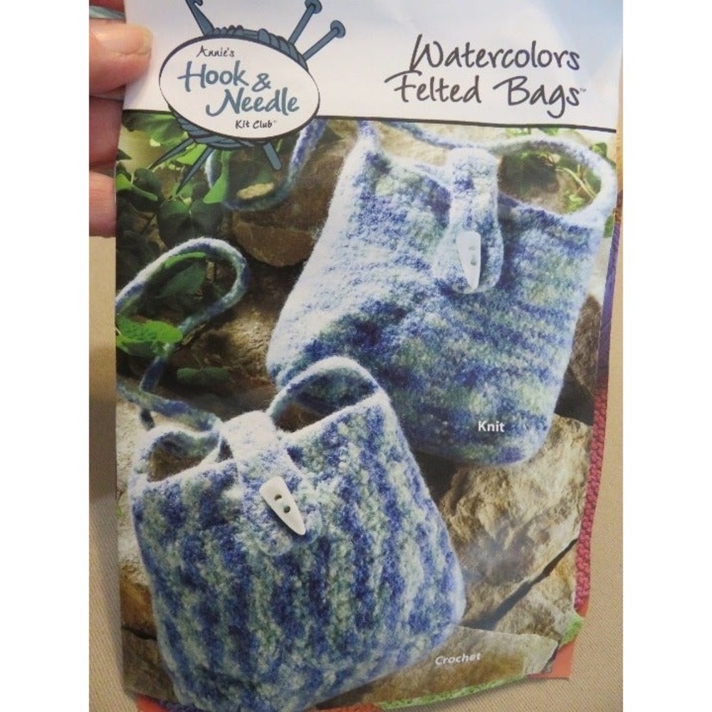 Annie's Hook & Needle Kit Club - Watercolors Felted Bags - New